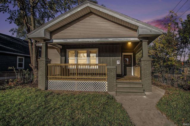 611 Blaine Avenue, South Bend, IN 46616