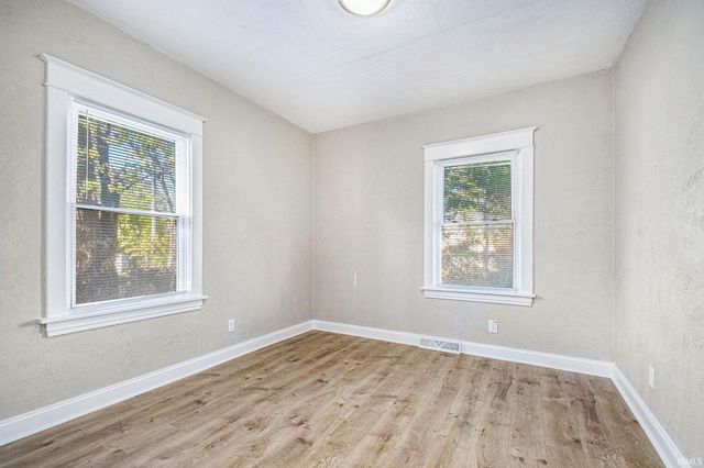 611 Blaine Avenue, South Bend, IN 46616