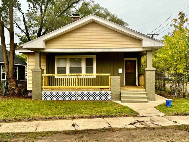 611 Blaine Avenue, South Bend, IN 46616