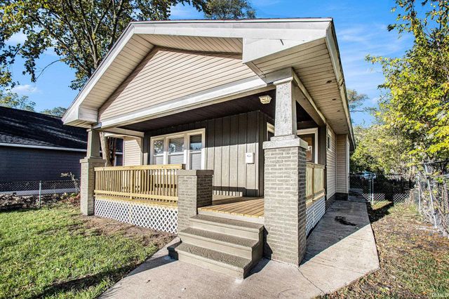 611 Blaine Avenue, South Bend, IN 46616