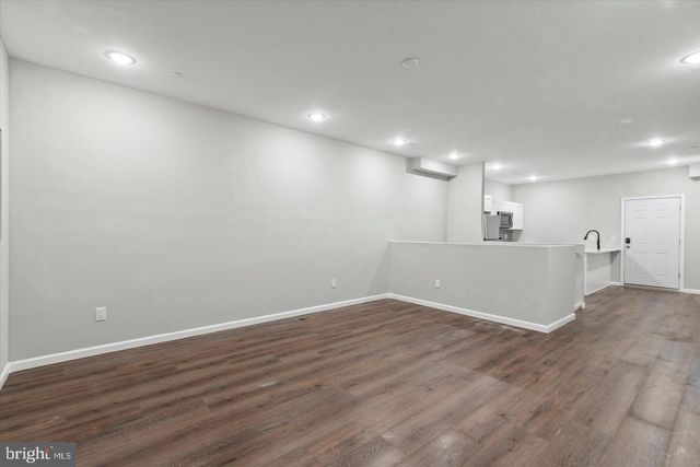 1230 N MARSHALL ST, Philadelphia, PA 19122