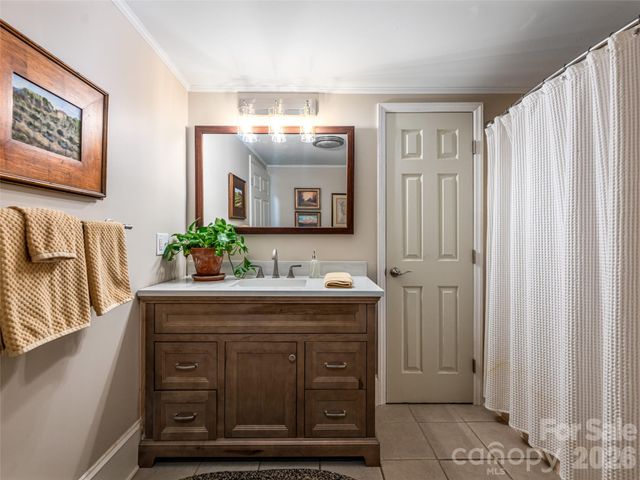 90&96 Virginia Avenue, Asheville, NC 28806