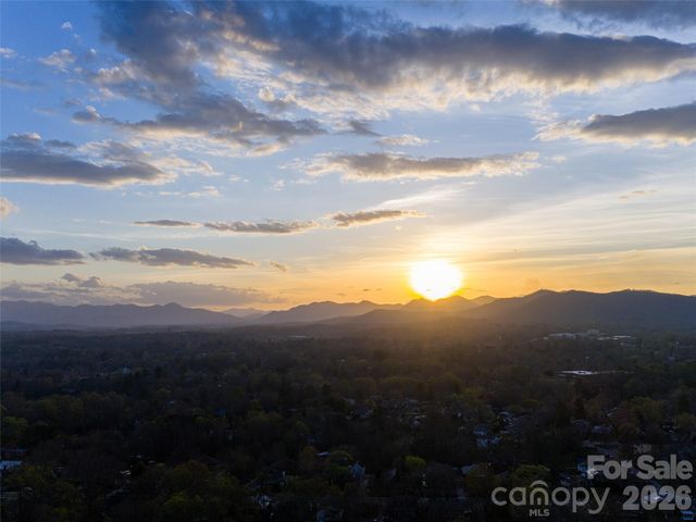 90&96 Virginia Avenue, Asheville, NC 28806