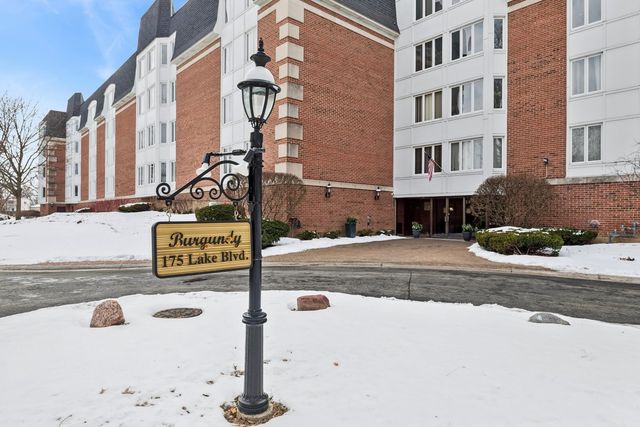 175 Lake Boulevard 345, Buffalo Grove, IL 60089