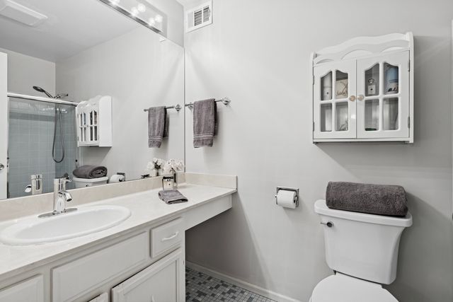 175 Lake Boulevard 345, Buffalo Grove, IL 60089