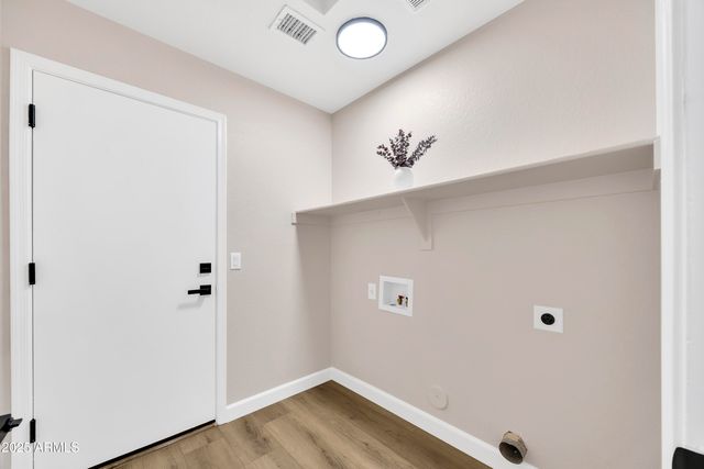 1228 W DIAMOND Avenue, Apache Junction, AZ 85120