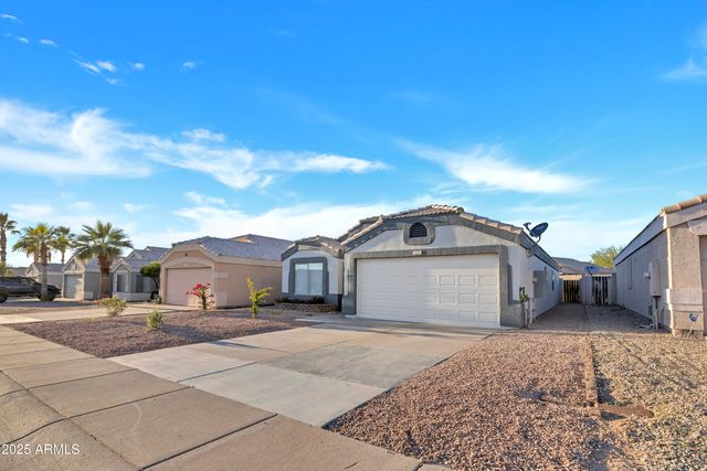 1228 W DIAMOND Avenue, Apache Junction, AZ 85120