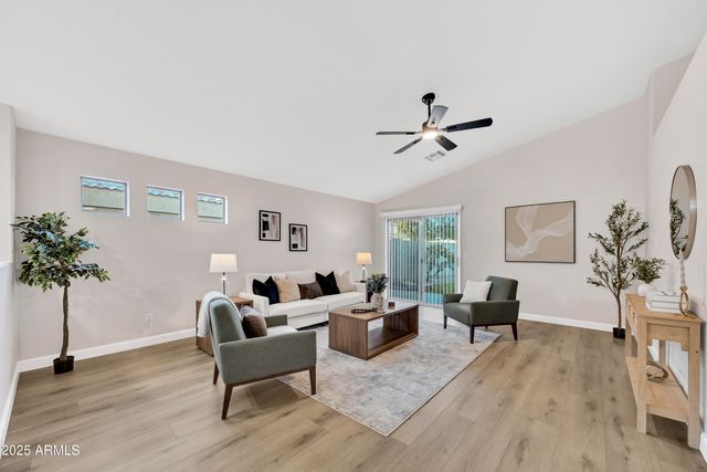 1228 W DIAMOND Avenue, Apache Junction, AZ 85120