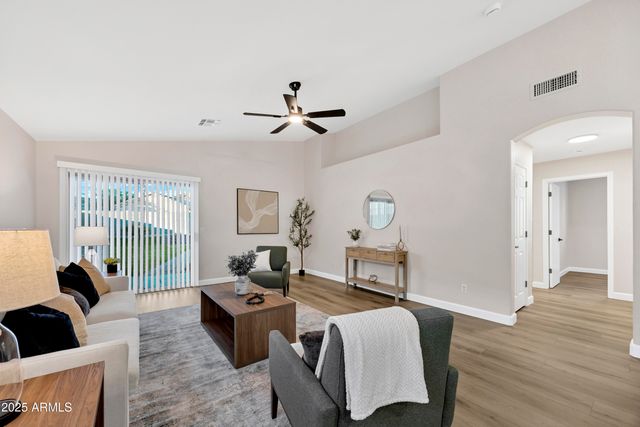 1228 W DIAMOND Avenue, Apache Junction, AZ 85120