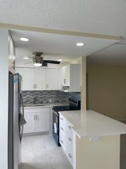 67 Fanshaw B 670, Boca Raton, FL 33434