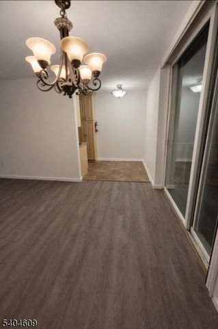 704 N Broad St 2C, Elizabeth City, NJ 07208