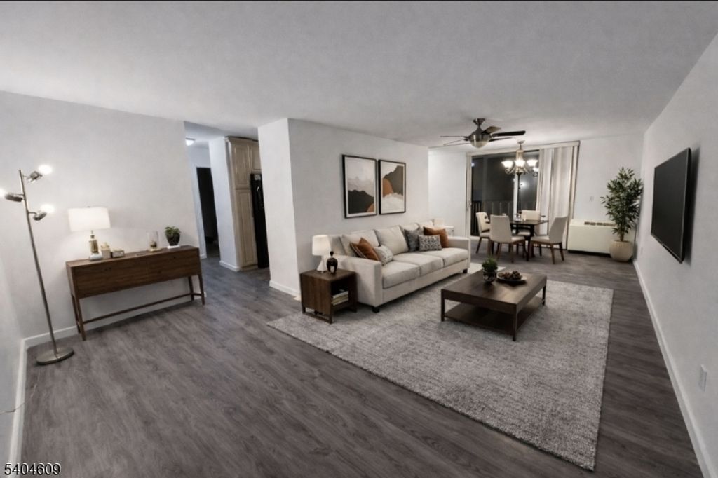 704 N Broad St 2C, Elizabeth City, NJ 07208