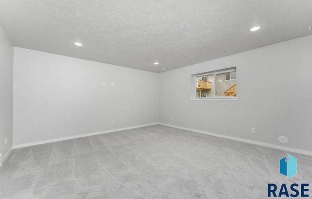 608 N Union Ave Avenue, Sioux Falls, SD 57110