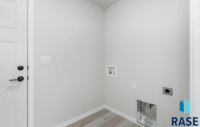 608 N Union Ave Avenue, Sioux Falls, SD 57110