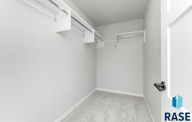 608 N Union Ave Avenue, Sioux Falls, SD 57110