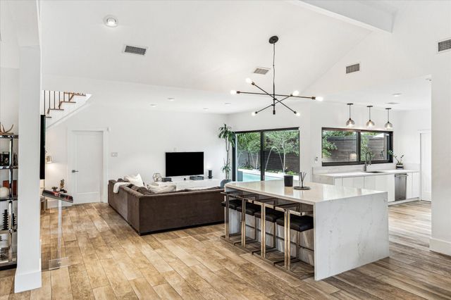 5406 Woodway Drive, Houston, TX 77056