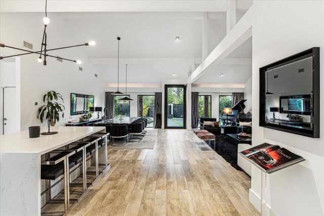 5406 Woodway Drive, Houston, TX 77056