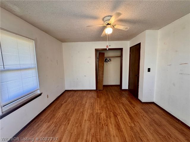 35080 Gilmore Road, Poteau, OK 74953