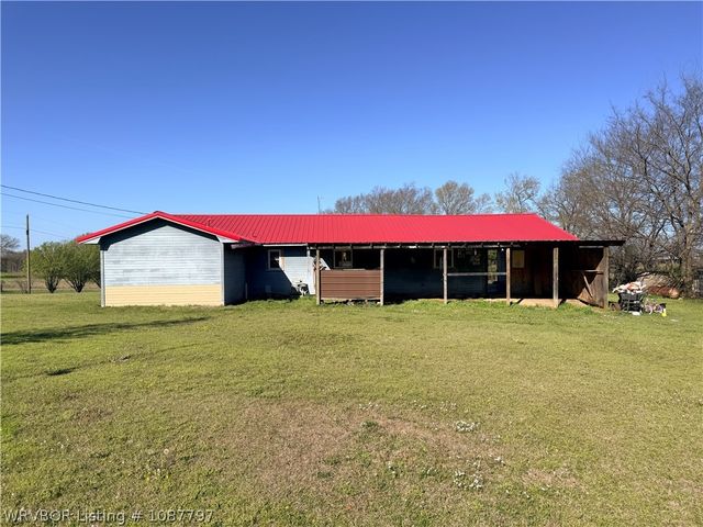 35080 Gilmore Road, Poteau, OK 74953