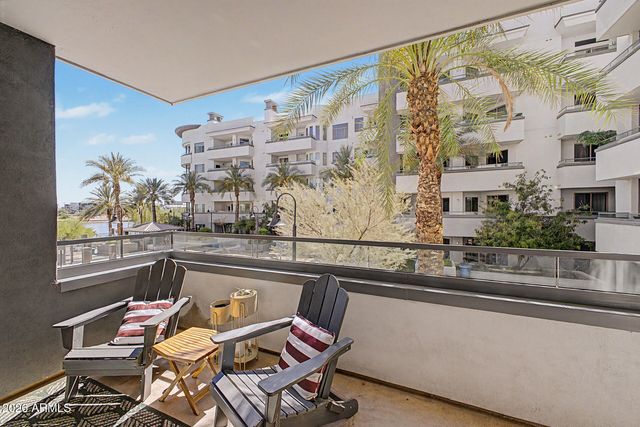 945 E Playa Del Norte Drive 2002, Tempe, AZ 85288
