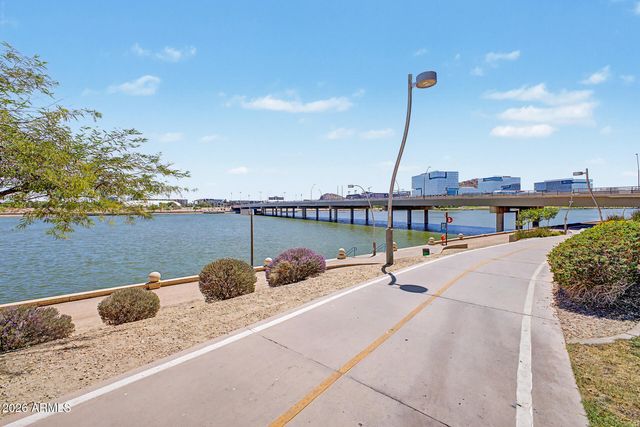 945 E Playa Del Norte Drive 2002, Tempe, AZ 85288