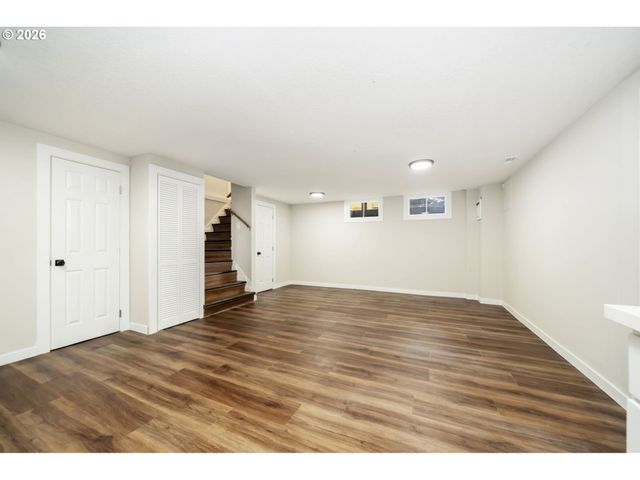 13949 Ne SAN RAFAEL St, Portland, OR 97230