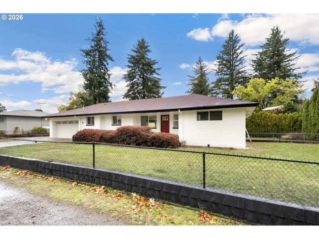 13949 Ne SAN RAFAEL St, Portland, OR 97230