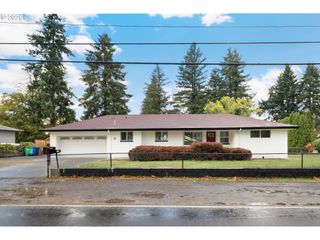 13949 Ne SAN RAFAEL St, Portland, OR 97230