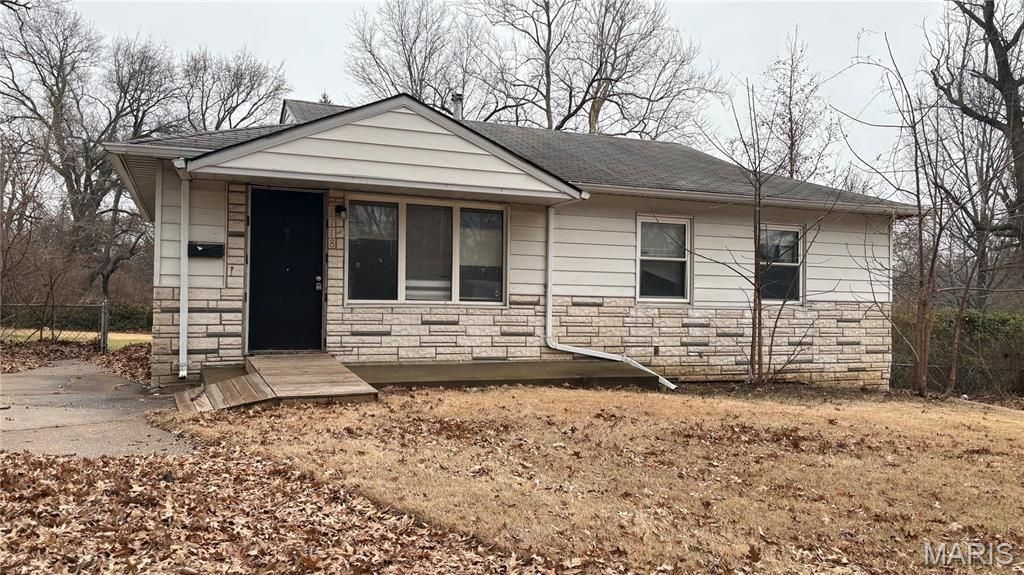 1718 Newhall Court, St Louis, MO 63136