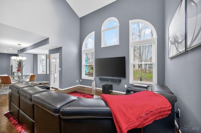 9607 Old Village Drive, Loveland, OH 45140