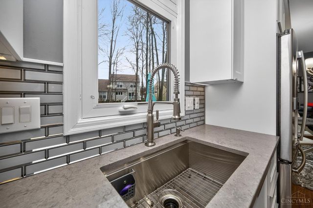 9607 Old Village Drive, Loveland, OH 45140