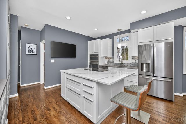 9607 Old Village Drive, Loveland, OH 45140