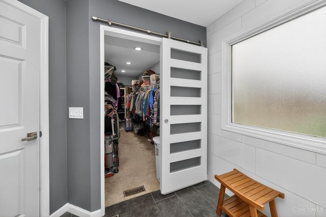 9607 Old Village Drive, Loveland, OH 45140