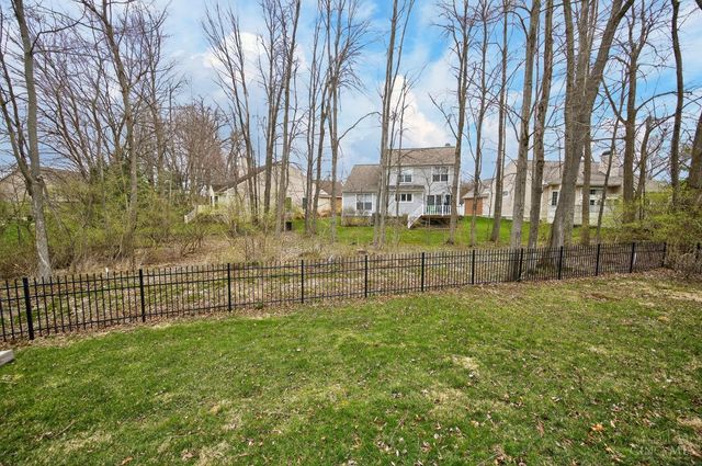 9607 Old Village Drive, Loveland, OH 45140