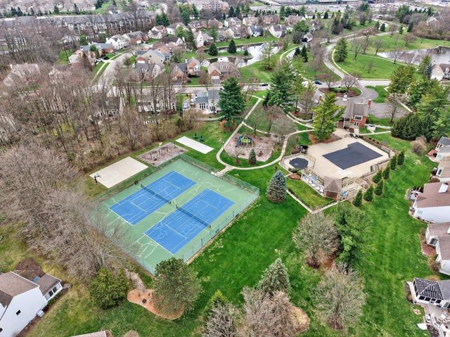 9607 Old Village Drive, Loveland, OH 45140