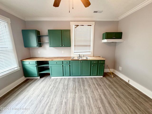 1825 E Oak St 2, New Albany, IN 47150