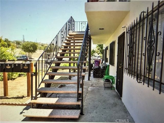 1354 E Wesley, Long Beach, CA 90806