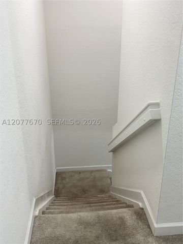 23461 SW 129th Pl, Homestead, FL 33032