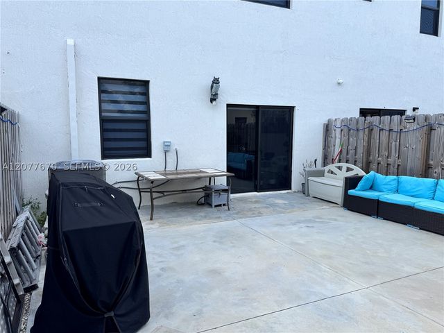 23461 SW 129th Pl, Homestead, FL 33032