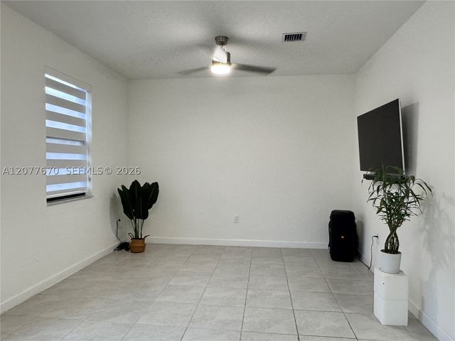 23461 SW 129th Pl, Homestead, FL 33032