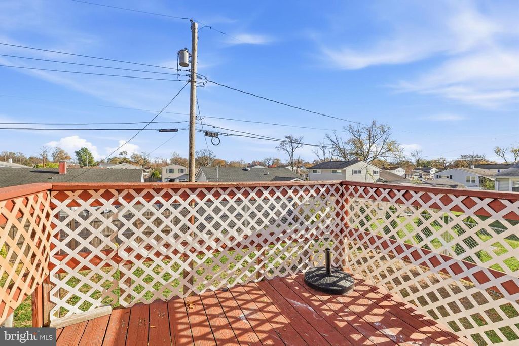 Image 23 of property listing at 530 DELMAR AVE, Glen Burnie, MD 21061