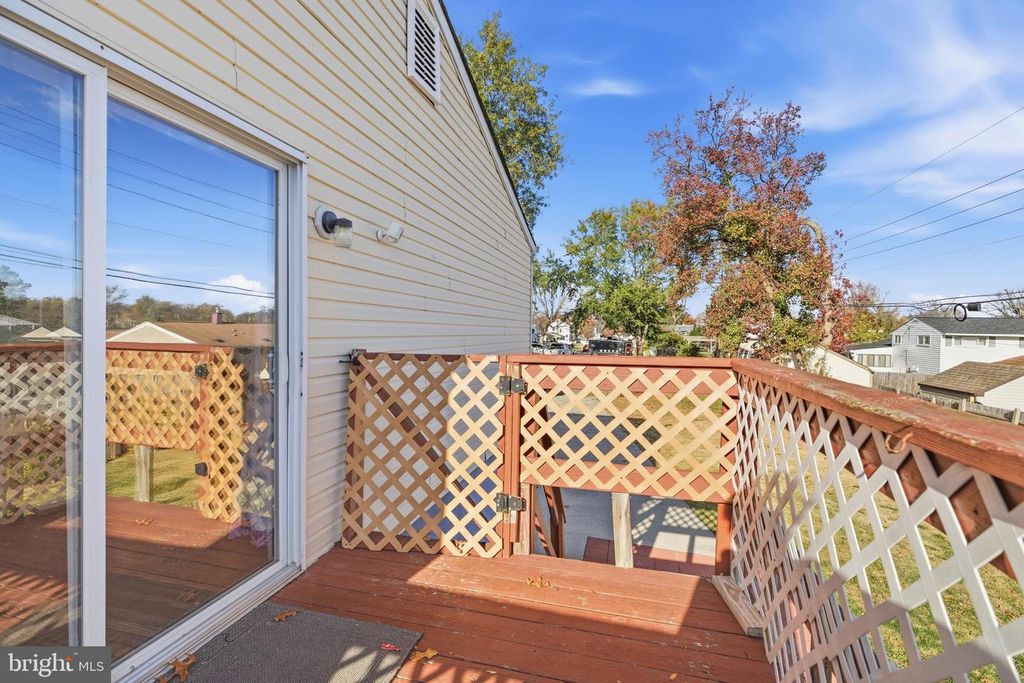 Image 24 of property listing at 530 DELMAR AVE, Glen Burnie, MD 21061