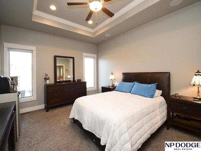 8220 N 123 Street, Omaha, NE 68142