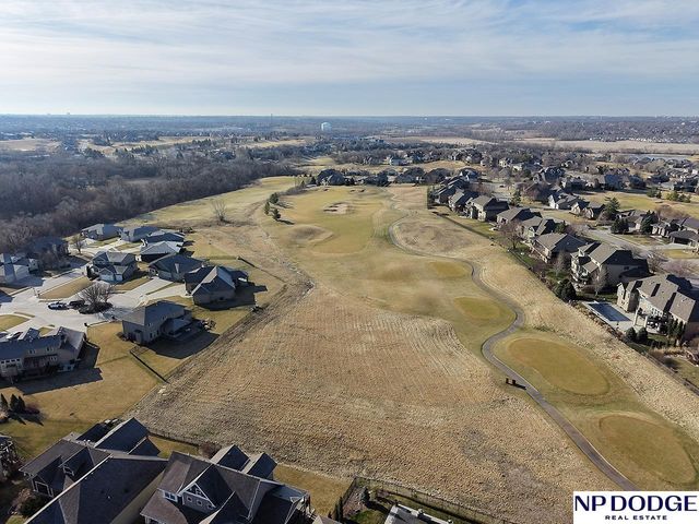 8220 N 123 Street, Omaha, NE 68142