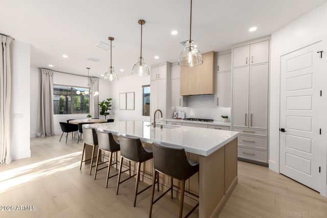 4423 W PARK VIEW Lane, Glendale, AZ 85310