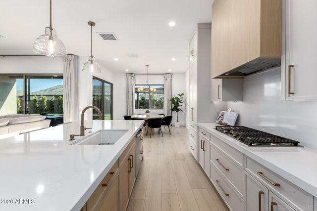 4423 W PARK VIEW Lane, Glendale, AZ 85310