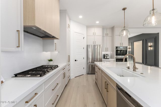 4423 W PARK VIEW Lane, Glendale, AZ 85310