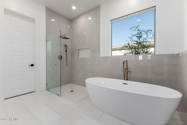 4423 W PARK VIEW Lane, Glendale, AZ 85310