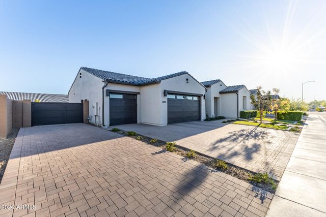 4423 W PARK VIEW Lane, Glendale, AZ 85310