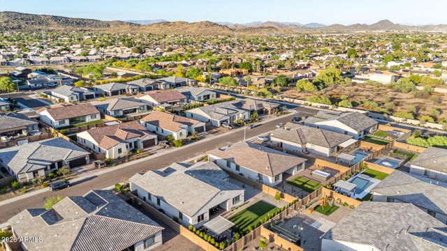 4423 W PARK VIEW Lane, Glendale, AZ 85310